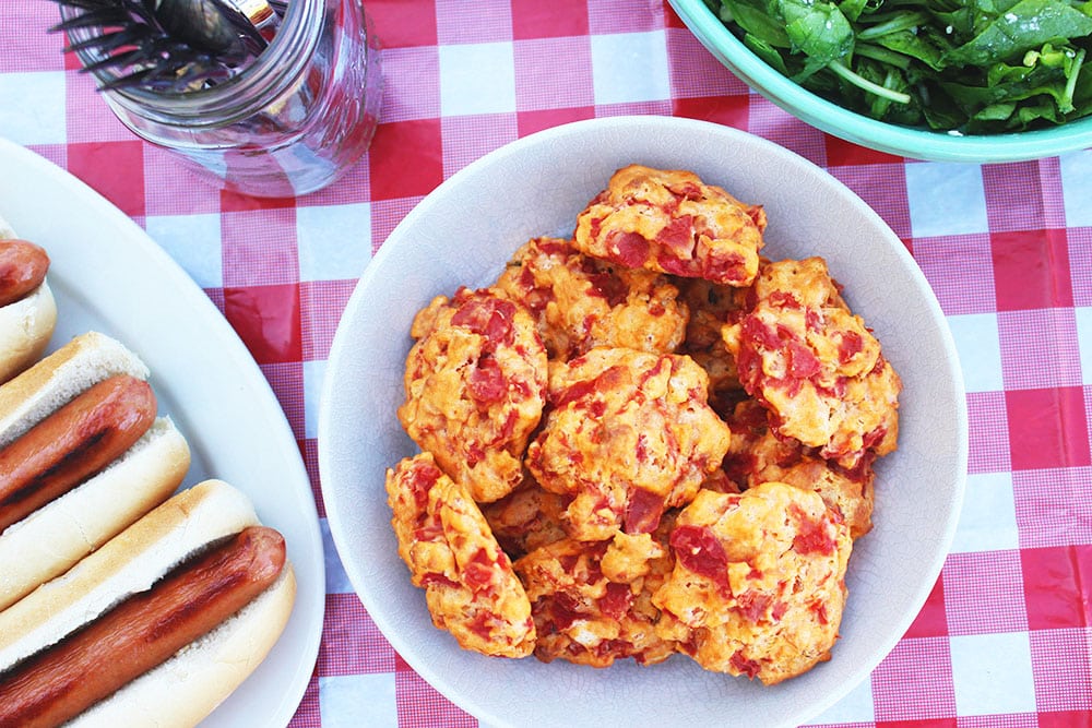 Cheesy-Garlic-Tomato-Biscuits Recipe Image of our Cheesy Garlic Tomato Biscuits