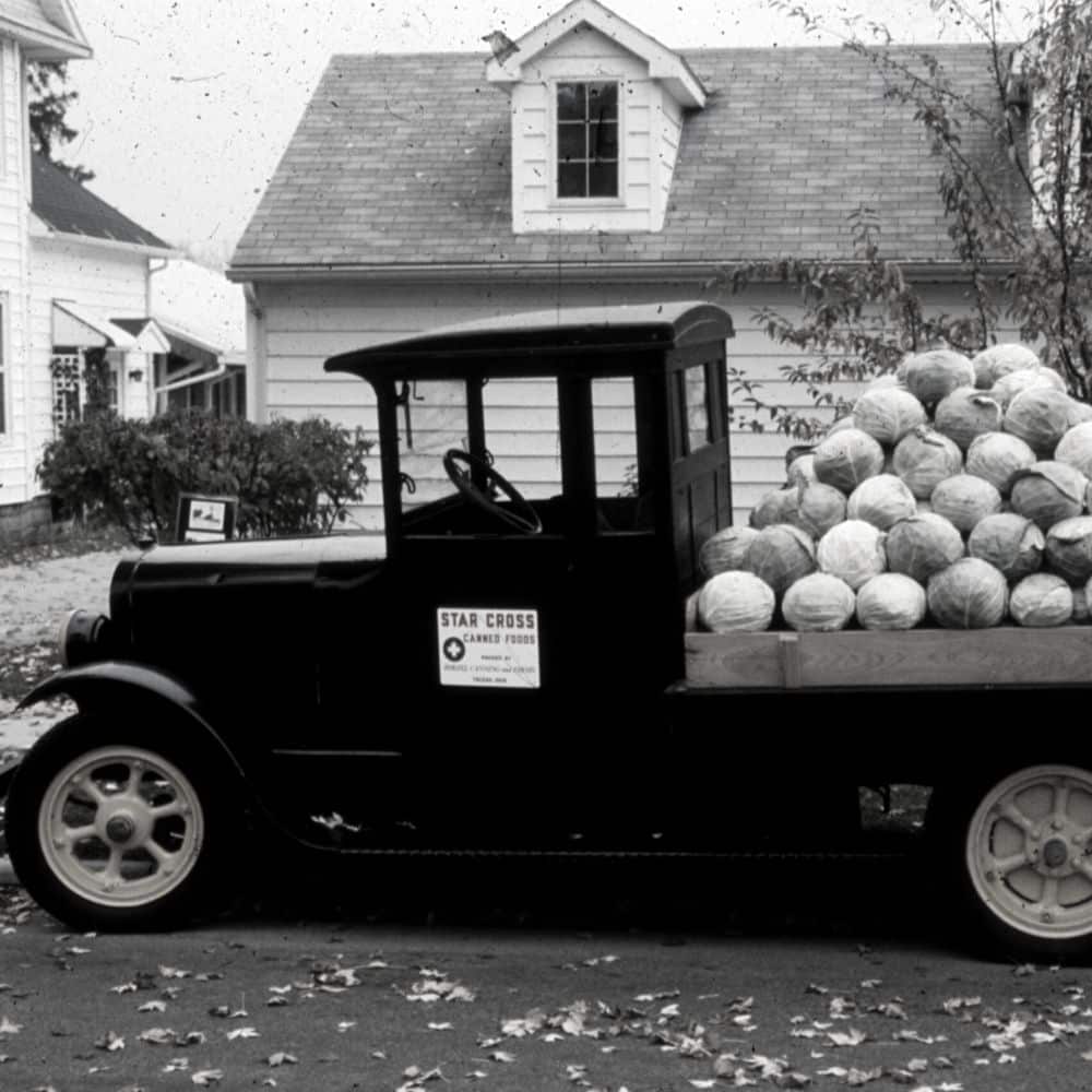 Timeline Image for 1923 Image of cabbage in truck from 1923